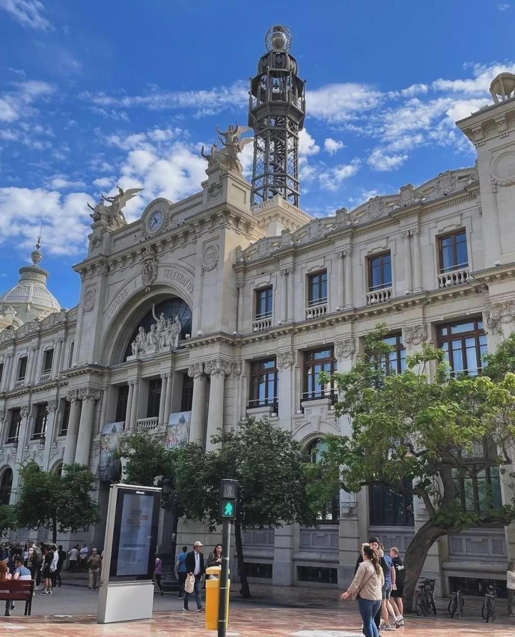 Mirador 1 Del Mercado Central - Habitacion Con Bano Privado En El Centro De La Ciudad Vella Valence Extérieur photo