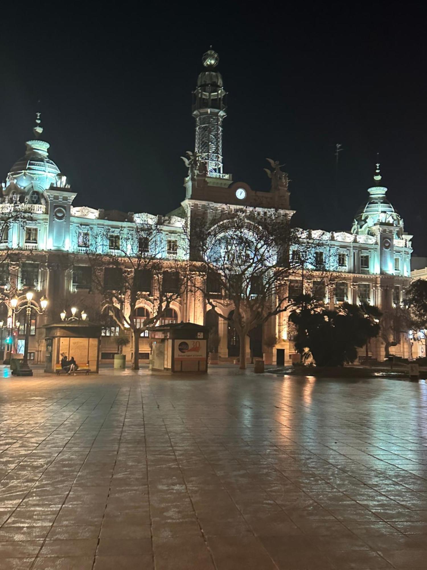 Mirador 1 Del Mercado Central - Habitacion Con Bano Privado En El Centro De La Ciudad Vella Valence Extérieur photo